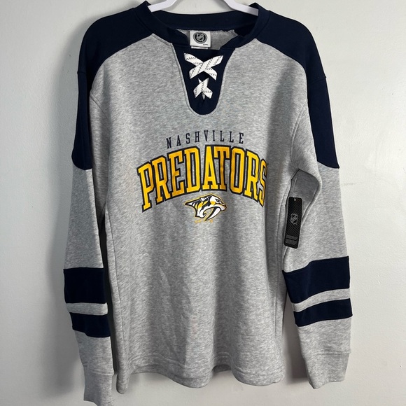 New men’s heather grey Nashville Predators Classic fit lace up size small - Picture 2 of 8